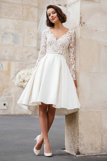Robe mi-longue trapèze à col en V ivoire appliquée